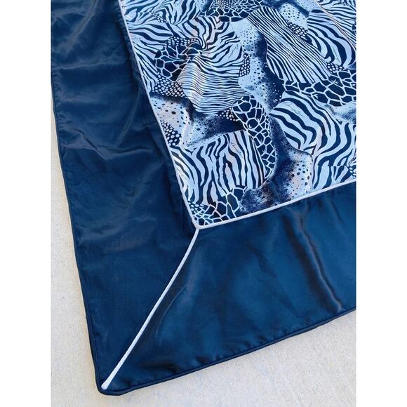 Dennis Basso Cover Blanket Black White Animal Print Giraffe Zebra Tapestry Heavy - Picture 3 of 8